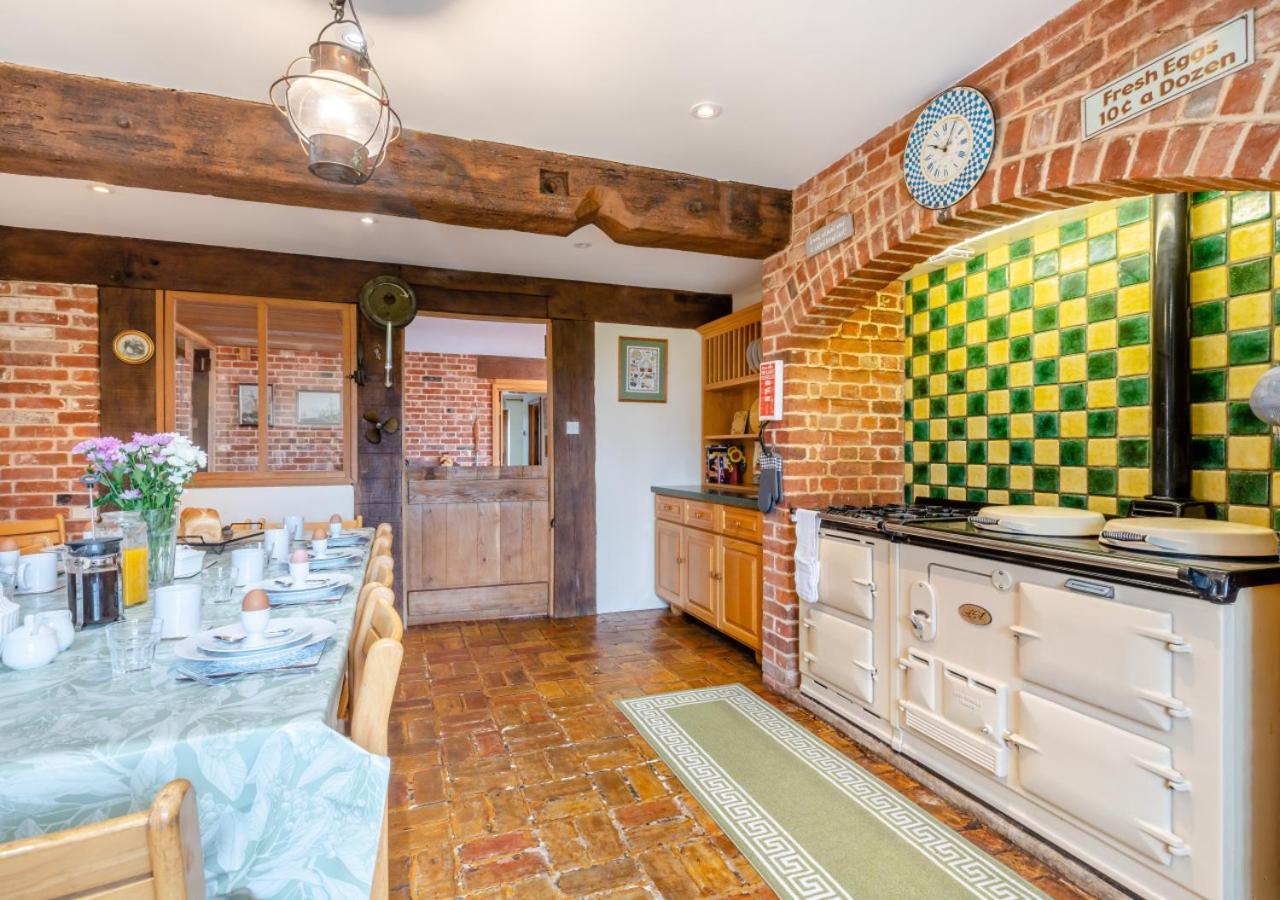Вилла Elms Barn Wangford Экстерьер фото
