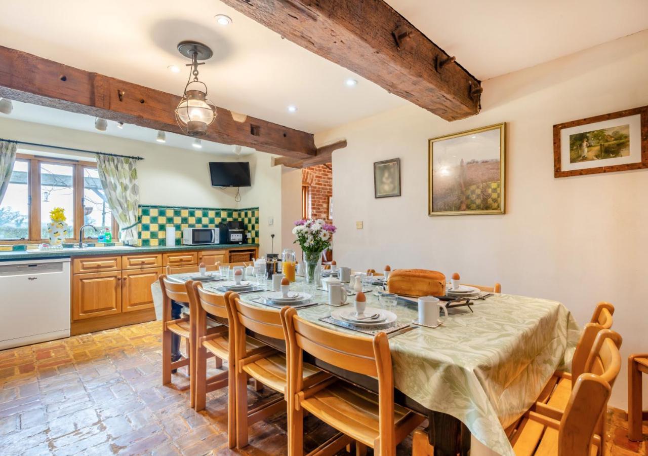 Вилла Elms Barn Wangford Экстерьер фото